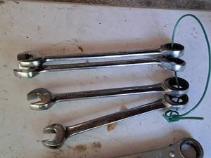 lot 312 image: Lot of (4) Combination Wrenches  Assorted