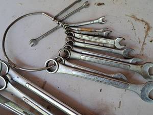 lot 316 image: Lot of (13) Assorted Combination Wrenches
