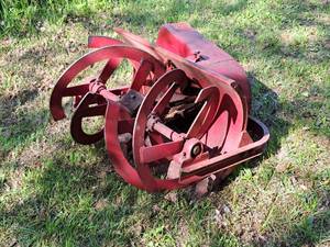 lot 7 image: Gravely Snow Thrower Attachment