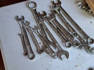 lot 319 image: Lot of (13) Assorted Wrenches