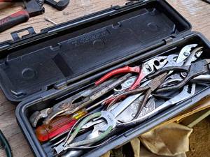lot 323 image: Lot of  Assorted Hand Tools - Pliers, Screwdrivers, Assorted Wrenches, Cutters with Plastic Case