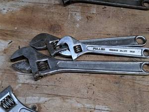 lot 331 image: Lot of (3) Assorted Adjustable Wrenches