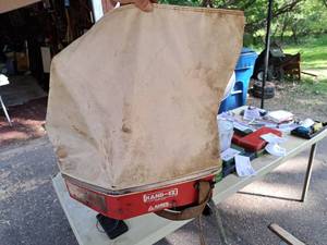 lot 354 image: Ames Hand-Ez Seed Spreader 24-605A