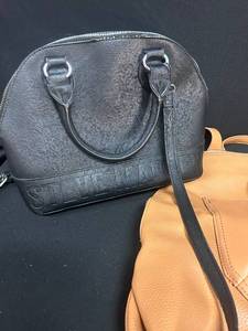 lot 100 image: Set of 3 Steve Madden Designer Bags