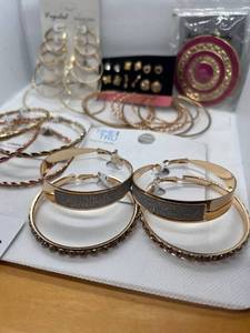 lot 116 image: Collection of 18 Pairs of Fashion Earrings including Hoops and Studs