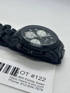 lot 122 image: Geneva Mens Chronograph Wristwatch with Black Metal Band