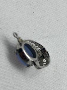 lot 135 image: Silver Pendant with Blue Stone