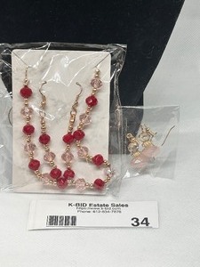 lot 34 image: Pair of Beaded Drop Earrings with Pink and Red Beads