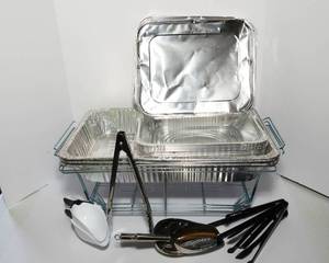 lot 26 image: Chafing Dish Buffet Set
