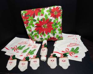 lot 71 image: Vintage Christmas Place Setting Decor  Festive Holiday Table Collection