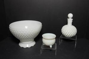 lot 88 image: Hobnail Milk Glass