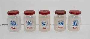 lot 132 image: Five Vintage Textured Shaker Spice Jars