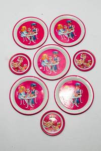 lot 263 image: Vintage Ohio Art Tin Toy Dishes