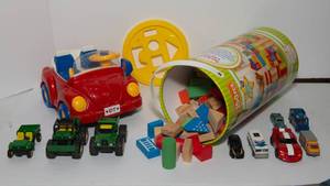 lot 270 image: Miscellaneous Childrens Toys  Wooden Blocks & Cars