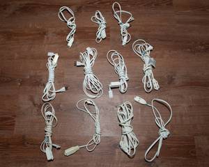 lot 271 image: Set of 11 White Extension Cords
