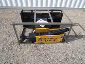 lot 21 image: Agrotk Skid Steer 680 Post Pounder