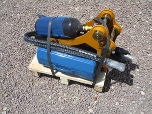 lot 27 image: Future Mini Excavator Concrete Breaker