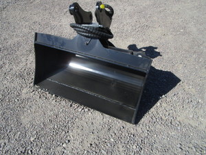 lot 181 image: Future 3ton Excavator 32 Tilting Bucket