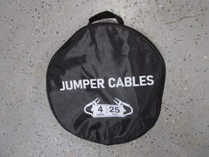 lot 157 image: 20 4ga Jumper Cables