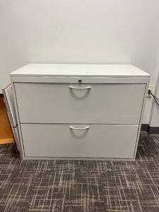 lot 16 image: Two Drawer Lateral File Cabinet