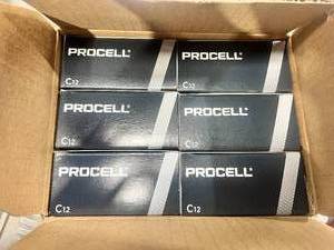 lot 152 image: Procell C12 batteries