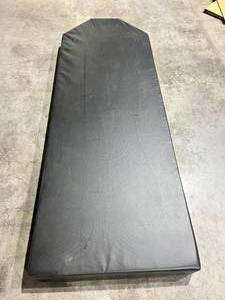 lot 176 image: surechek mattress