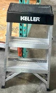 lot 289 image: Keller Mini Ladder