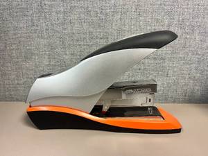 lot 318 image: Stapler