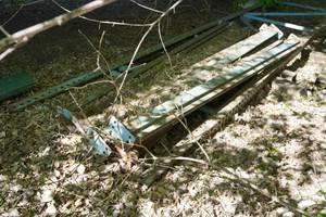 lot 21 image: Pallet Rack Upright with Beams - 16 Tall