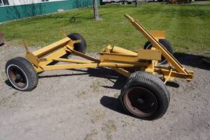 lot 310 image: Noble Manufacturing Model 750 Running Gear