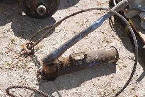 lot 318 image: Hydraulic Pump