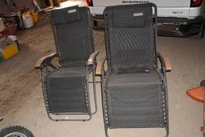 lot 245 image: 2 Cabelas Zero Gravity Lawn Chairs