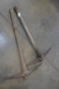 lot 382 image: 2 Pick Axes