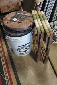 lot 402 image: Ice Fishing Bucket Seats with Bucket and 2 Folding Field Chairs