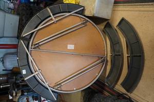 lot 407 image: Folding Poker Table