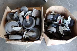 lot 366 image: Assorted Casters