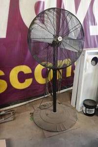 lot 353 image: Wind Pro 30 Two-Speed Fan