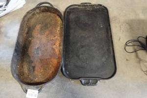 lot 345 image: 2 Cast Iron Pans - Rectangle is Griswold