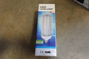 lot 333 image: LED Corn Lamp