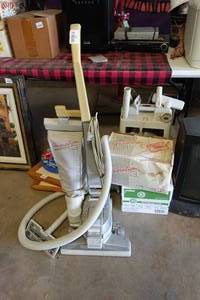 lot 323 image: Kirby Generation 3 Vacuum with Carpet Shampoo System and Accessories
