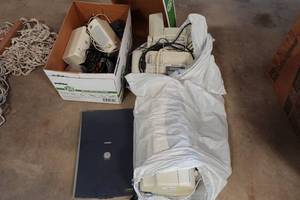 lot 346 image: Assorted Electronics - Canon Scanner, HP Printer and Panasonic Fax Machine