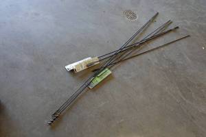 lot 460 image: Assorted Drill Bit Extensions