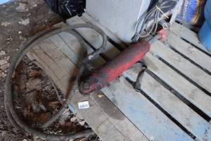 lot 475 image: Hydraulic Cylinder