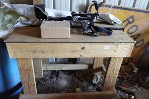 lot 236 image: Mounted Hyscore Precision Shooting Rest