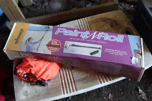 lot 238 image: Paint-N-Roll All-In-One Roller and Paint Container