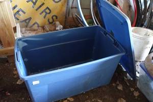 lot 241 image: Large Bin with Wheels