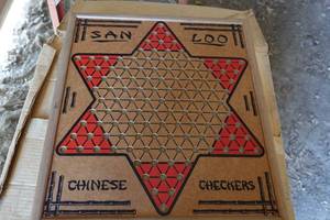 lot 232 image: Chinese Checker Board