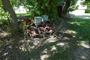 lot 16 image: 2-Row Corn Planter