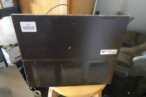 lot 504 image: Power Converter with Battery Charger