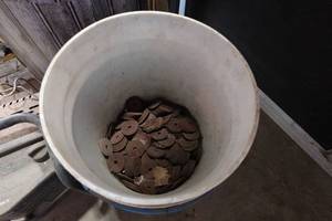lot 509 image: Bucket of Washers